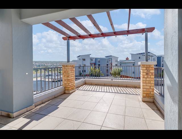 2 BEDROOM APARTMENT FOR SALE IN BARBEQUE DOWNS